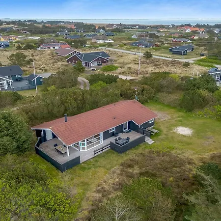 Andrie - 800m From The Sea By Interhome Hvide Sande