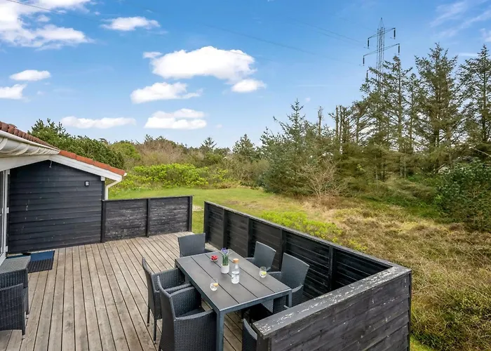 Andrie - 800m From The Sea By Interhome